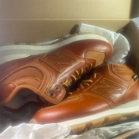 New Balance Men's Cognac Brown Sneakers 574